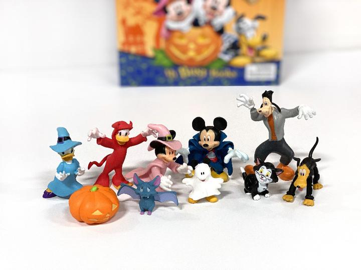 Mickey Mouse Halloween Book Disney Halloween Figurines Busy Book Phidal